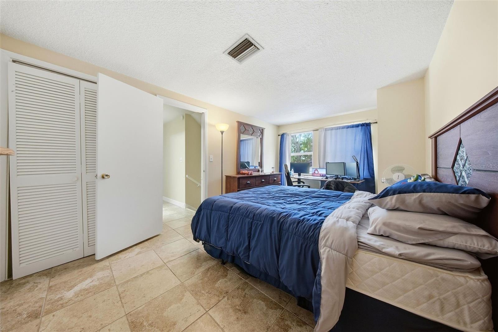 BEACON WOODS VILLAGE - Residential