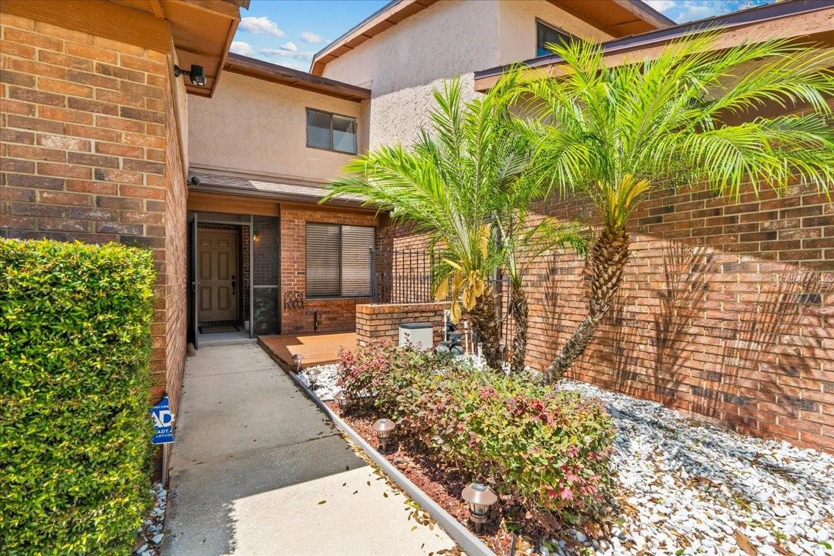 3928 VILLAS GREEN CIRCLE