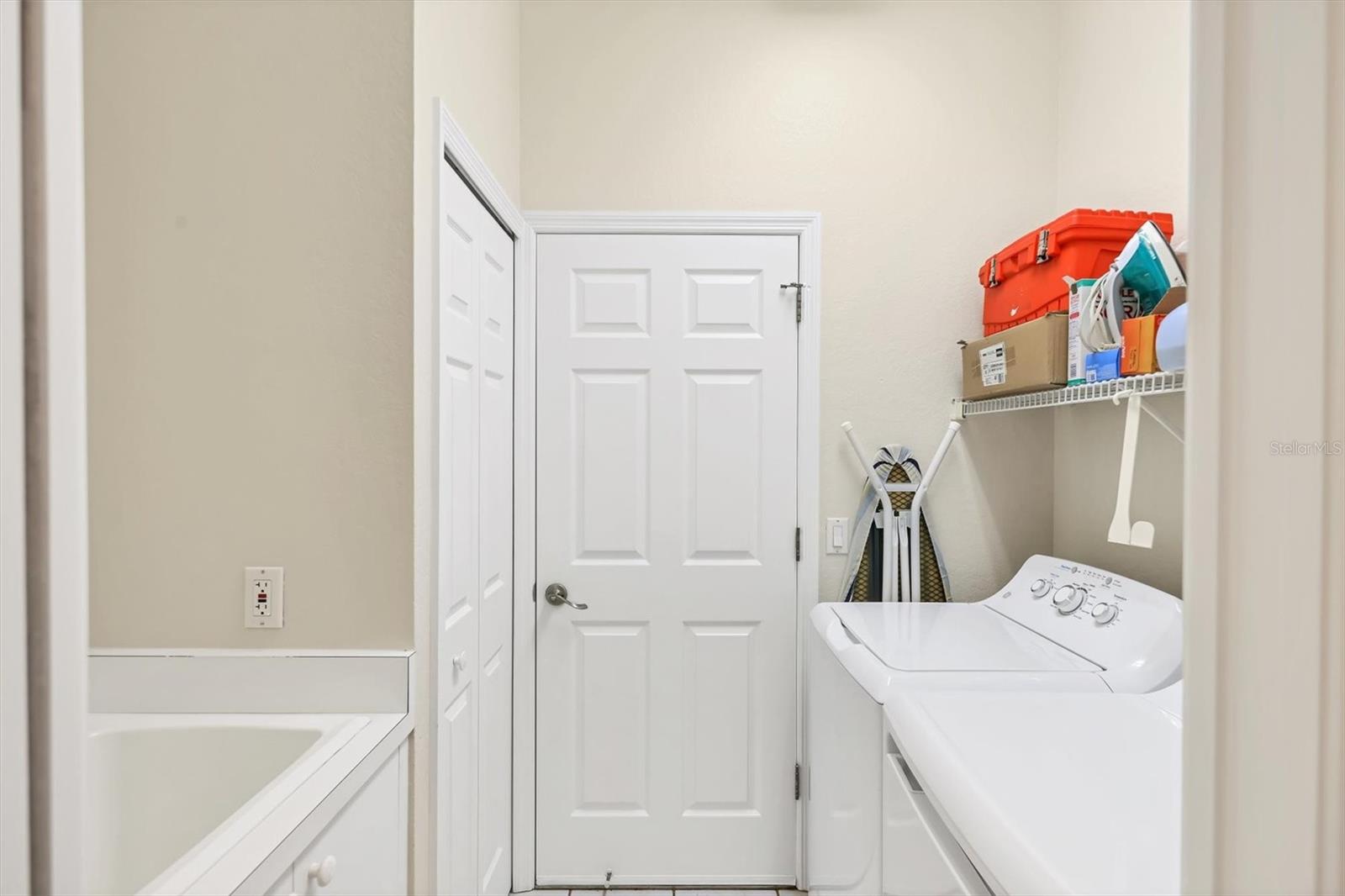 UNIVERSITY PARK - Residential