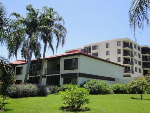 6365 BAHIA DEL MAR BOULEVARD 113 ST PETERSBURG FL 33715