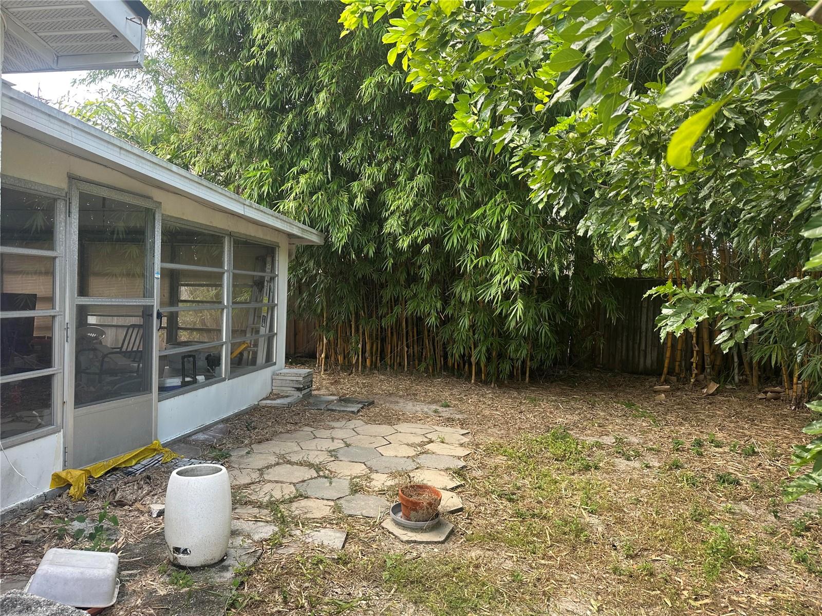 RIO VISTA - Residential