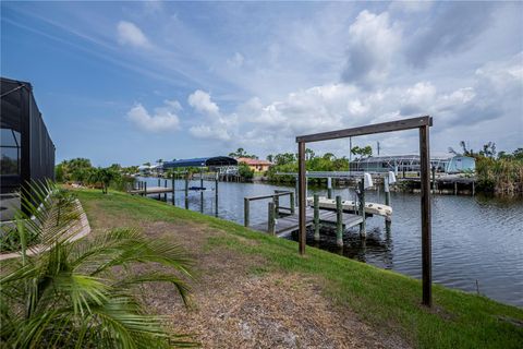 A home in PORT CHARLOTTE