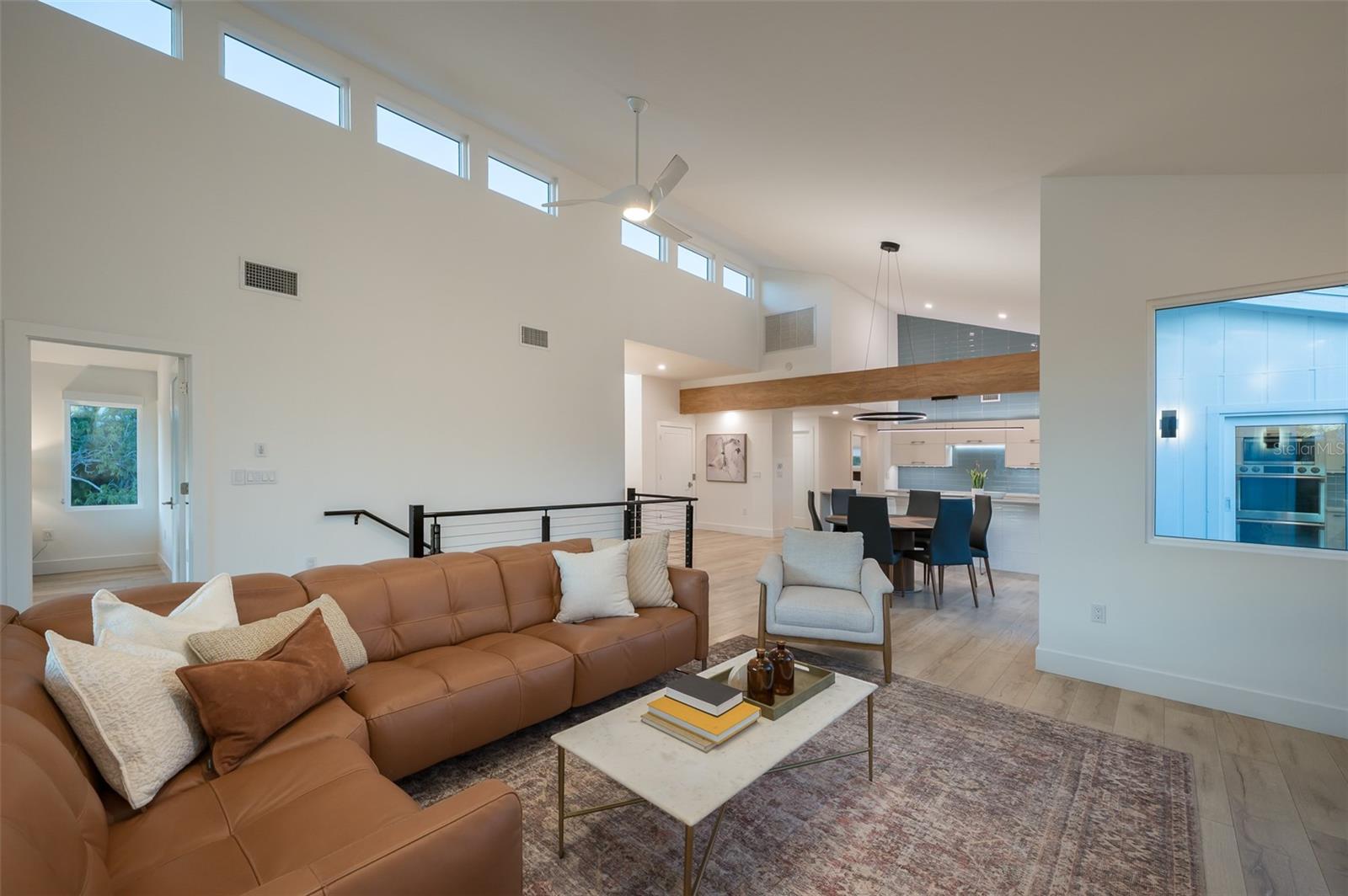 SIESTA BEACH - Residential