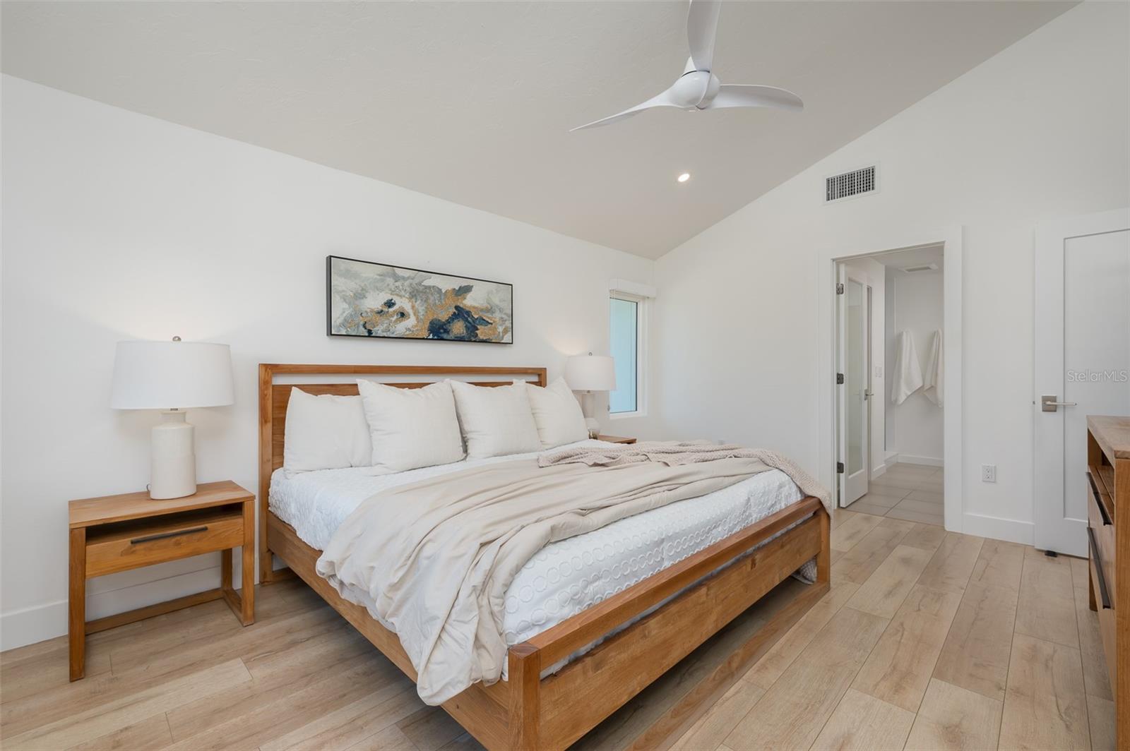 SIESTA BEACH - Residential