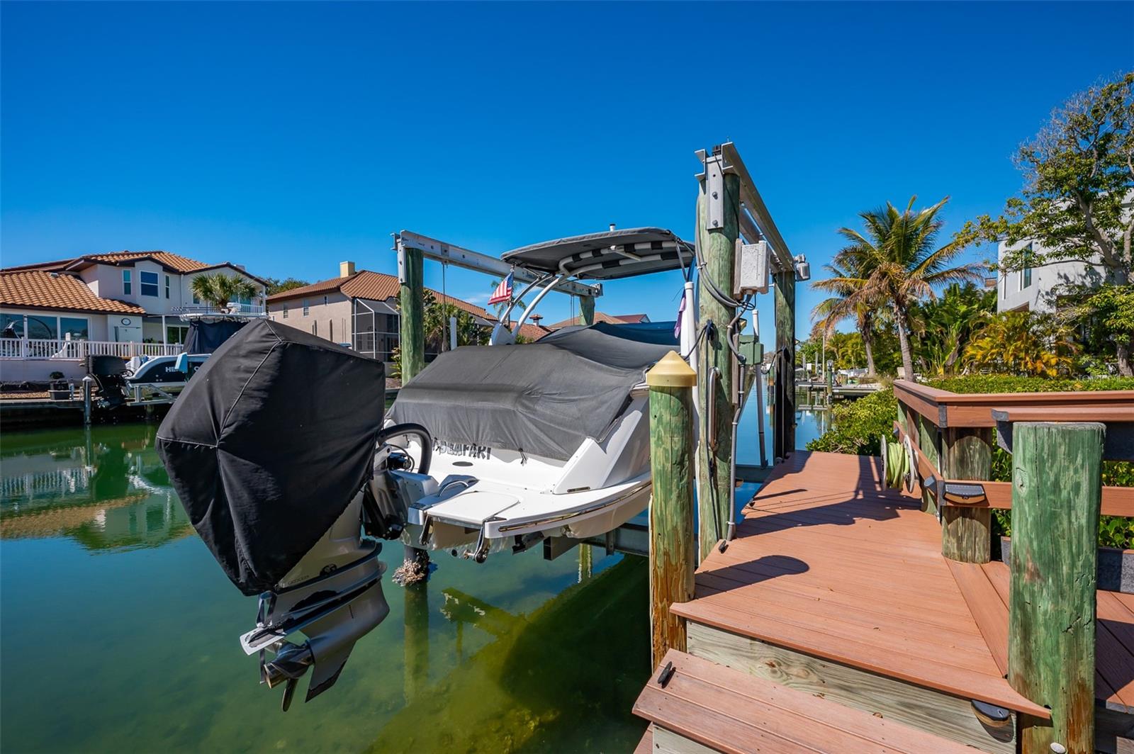 SIESTA BEACH - Residential