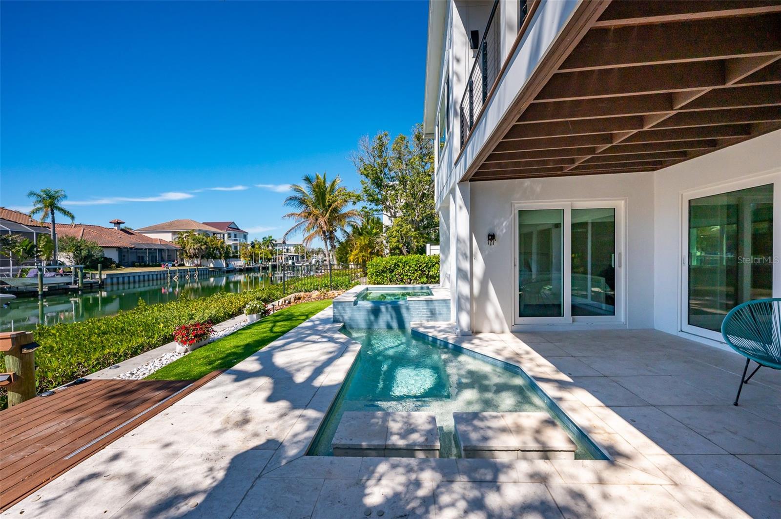 SIESTA BEACH - Residential