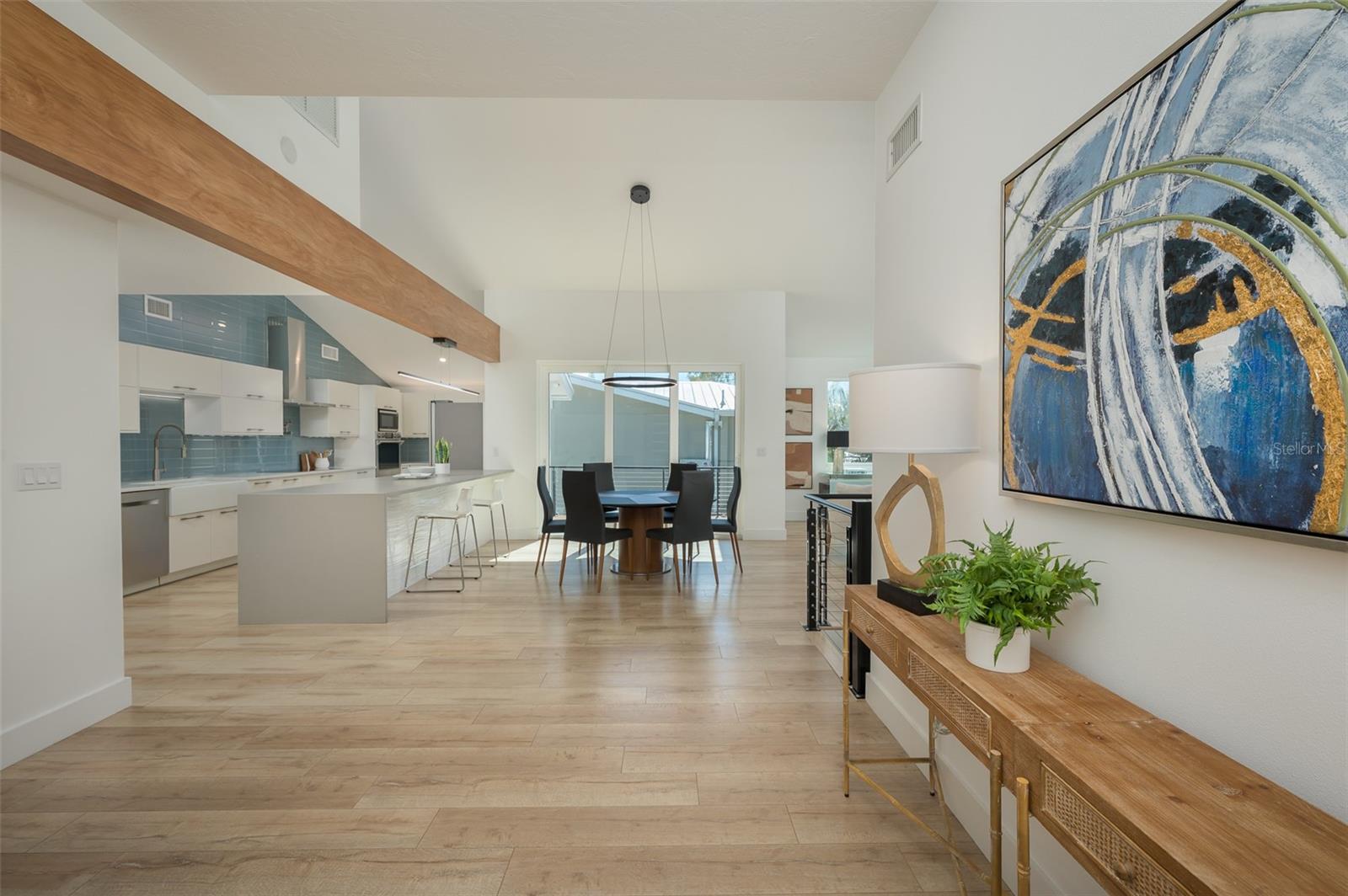 SIESTA BEACH - Residential