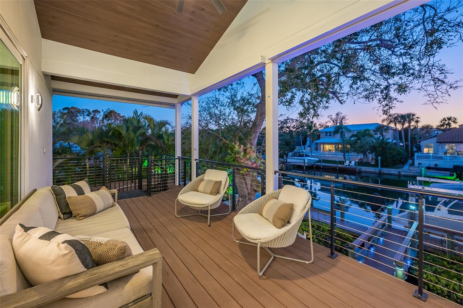 SIESTA BEACH - Residential