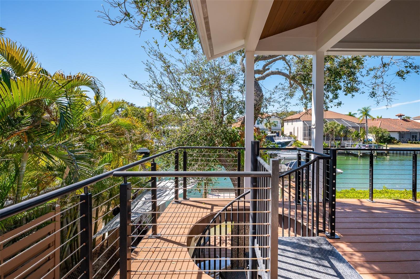 SIESTA BEACH - Residential