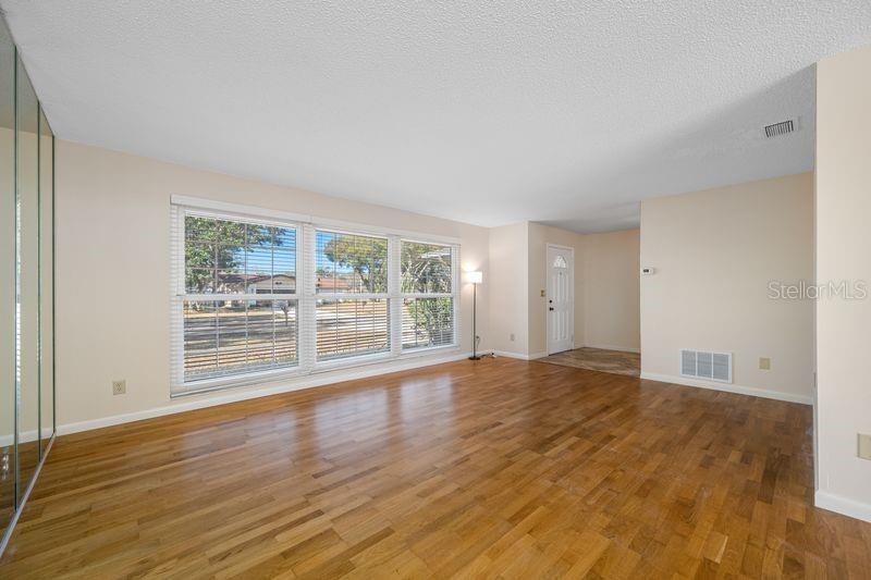 CLUBHOUSE ESTATES OF COUNTRYSIDE - Residential