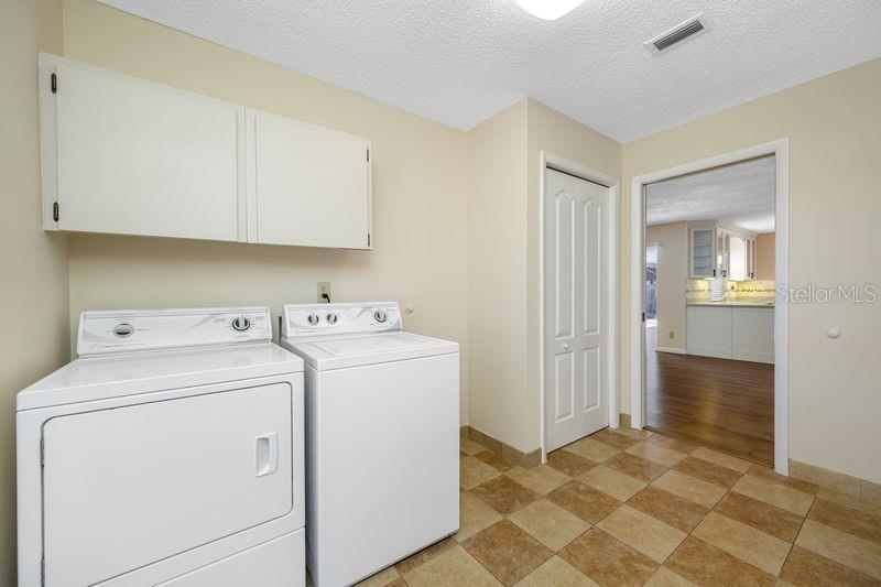 CLUBHOUSE ESTATES OF COUNTRYSIDE - Residential