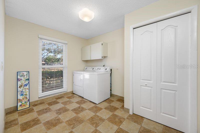 CLUBHOUSE ESTATES OF COUNTRYSIDE - Residential