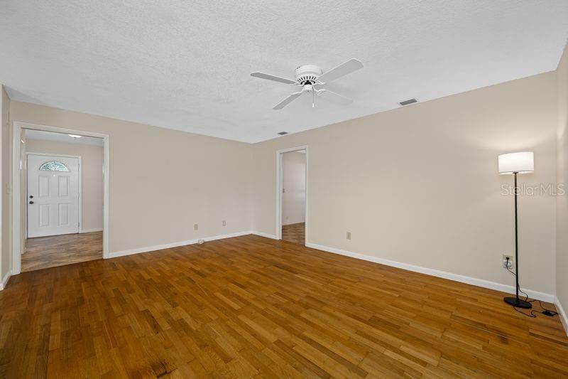 CLUBHOUSE ESTATES OF COUNTRYSIDE - Residential