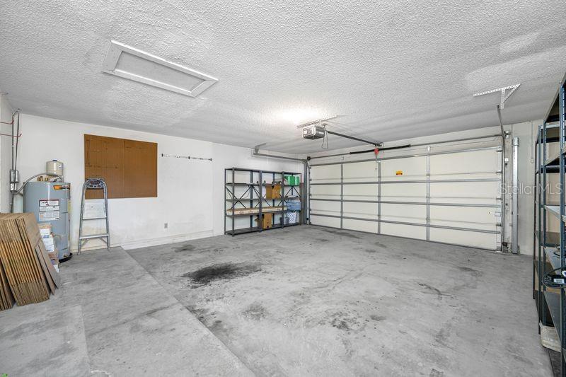 CLUBHOUSE ESTATES OF COUNTRYSIDE - Residential