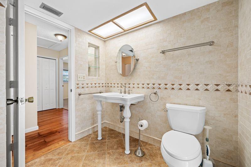 CLUBHOUSE ESTATES OF COUNTRYSIDE - Residential