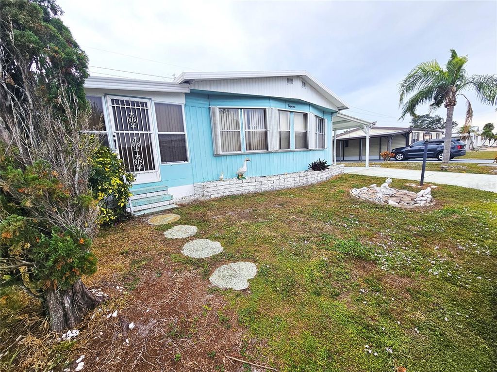 Photo of 204 52nd Avenue Terrace E, Bradenton, FL 34203 (MLS # A4673908)