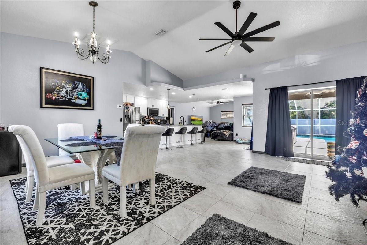 2545 ENSENADA LANE, NORTH PORT, FL, 34286 3 2545 ENSENADA LANE