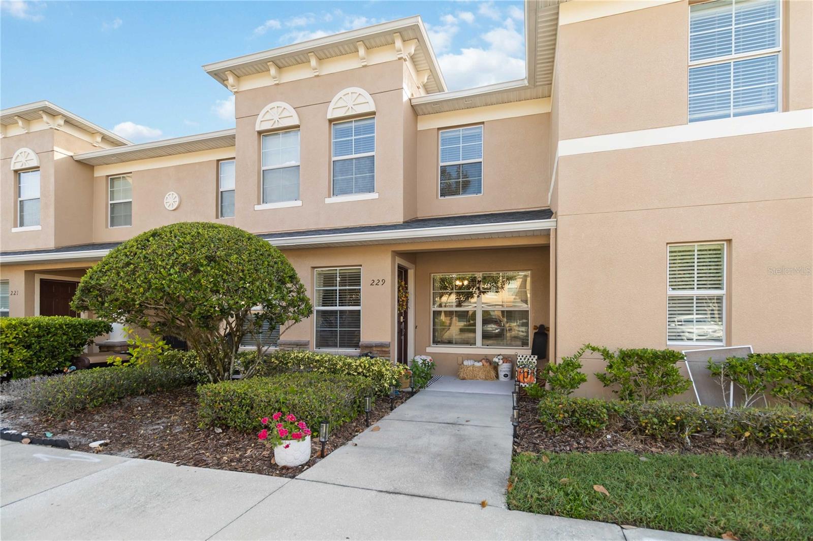 Welcome to this wonderful two-story townhome located in the sought-after Treviso community of Sanford. Featuring 2 spacious bedrooms, 2.5 bathrooms, and a versatile bonus room (perfect for an office, playroom, or potential 3rd bedroom), this home offers comfort, convenience, and modern living.
Step inside to a bright and open floorplan. The living room flows seamlessly into a dedicated dining area, with a pass-through window to the well-appointed kitchen—complete with solid wood cabinets, granite countertops, and stainless steel appliances. A convenient half bath and additional under-stair storage are also located on the main level.
Upstairs, you’ll find both bedrooms and the bonus room, along with a thoughtfully placed laundry area for easy access. The primary suite includes a closet and an ensuite bathroom featuring a relaxing garden tub/shower combo.
Enjoy Florida living outdoors on your private screened porch with storage closet, or take advantage of the community amenities—sparkling pool, cozy cabanas, and beautifully maintained common areas.
Perfectly situated just minutes from Seminole Towne Center Mall, dining, shopping, and major highways, this home blends comfort, convenience, and lifestyle.
Perfect for investors: This property is currently rented until March 2026 and water is included in the HOA.
Don’t miss your chance to call this townhome in Treviso your new home—schedule your showing today!