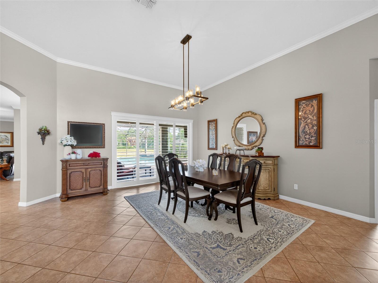 OAKS WINDERMERE 47/57 - Residential