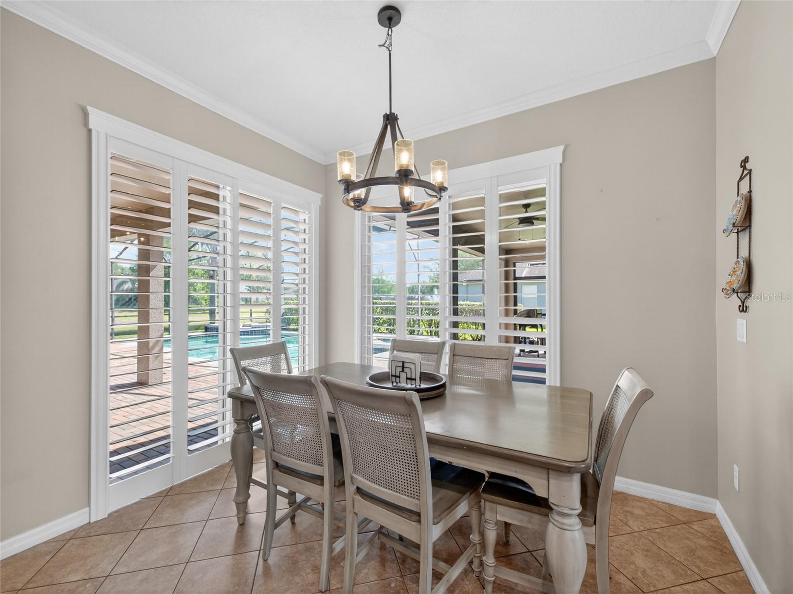 OAKS WINDERMERE 47/57 - Residential