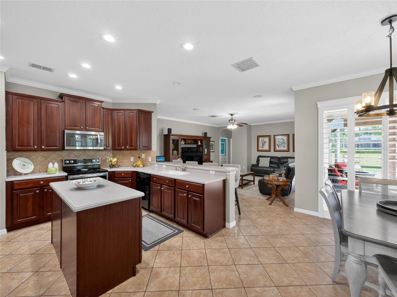 OAKS WINDERMERE 47/57 - Residential
