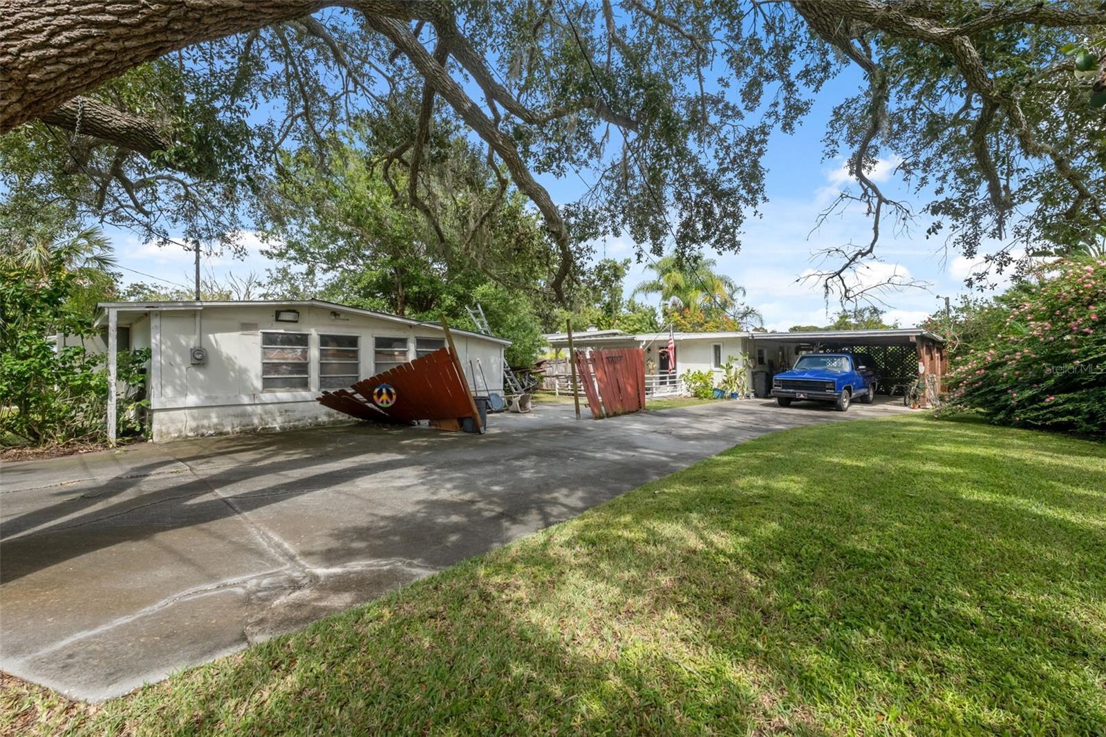 ANCLOTE RIVER HEIGHTS - Residential