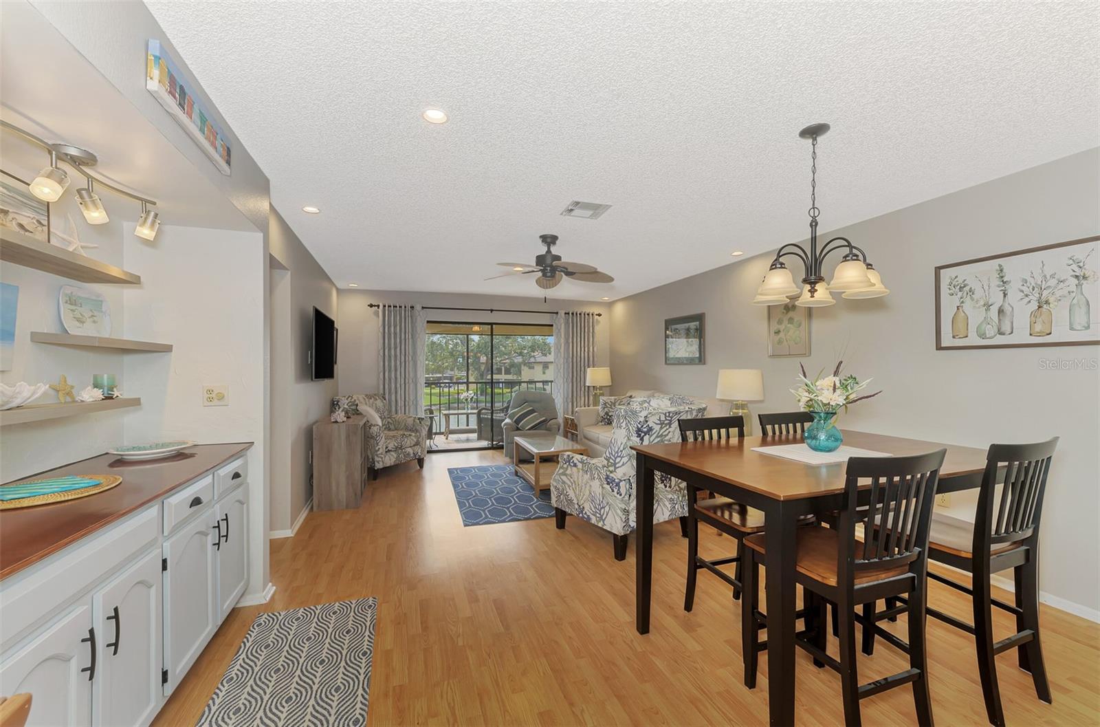 MISSION LAKES - Residential