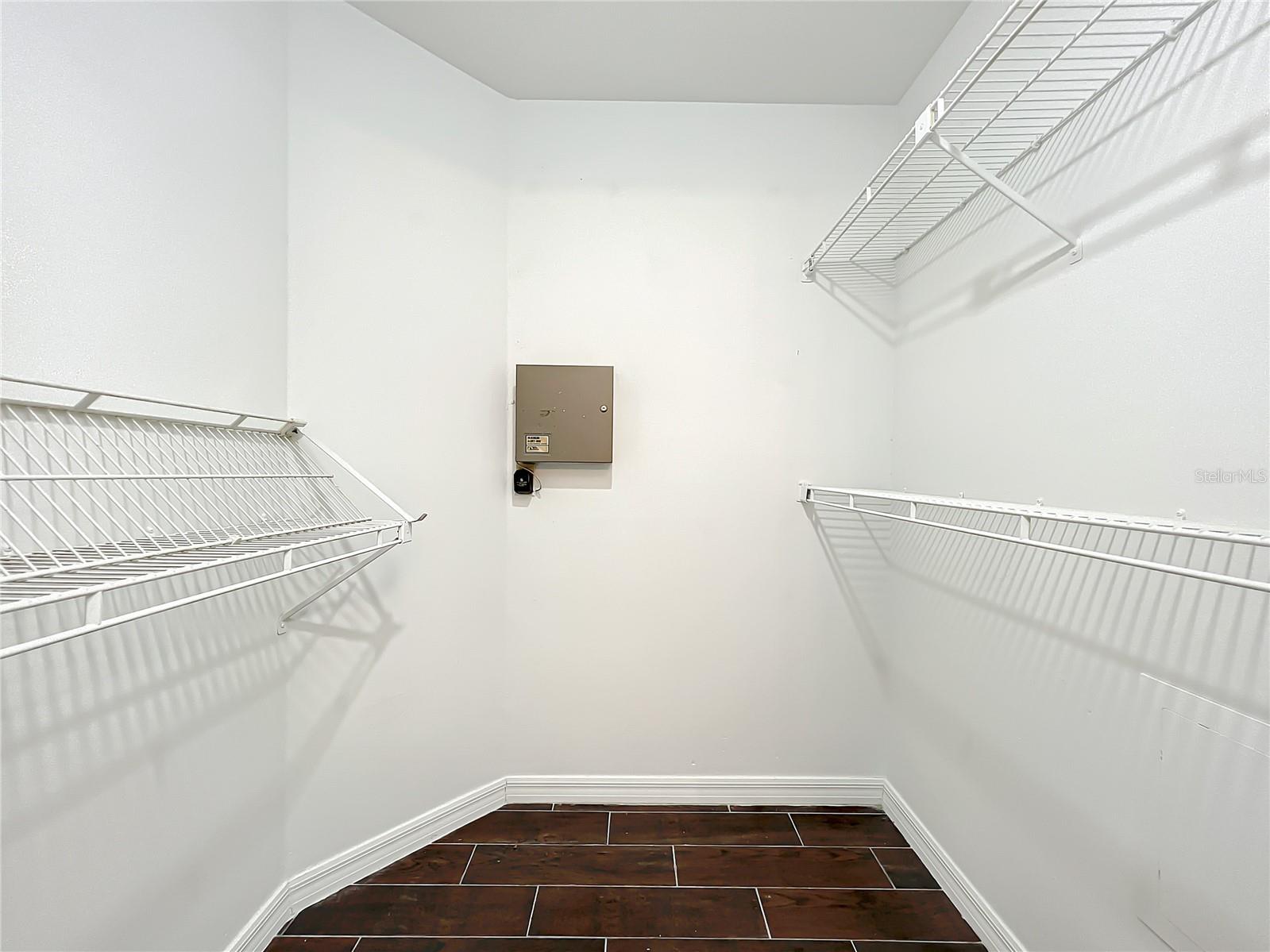 HUNTERS CREEK TR 145 PH 02 - Residential Lease