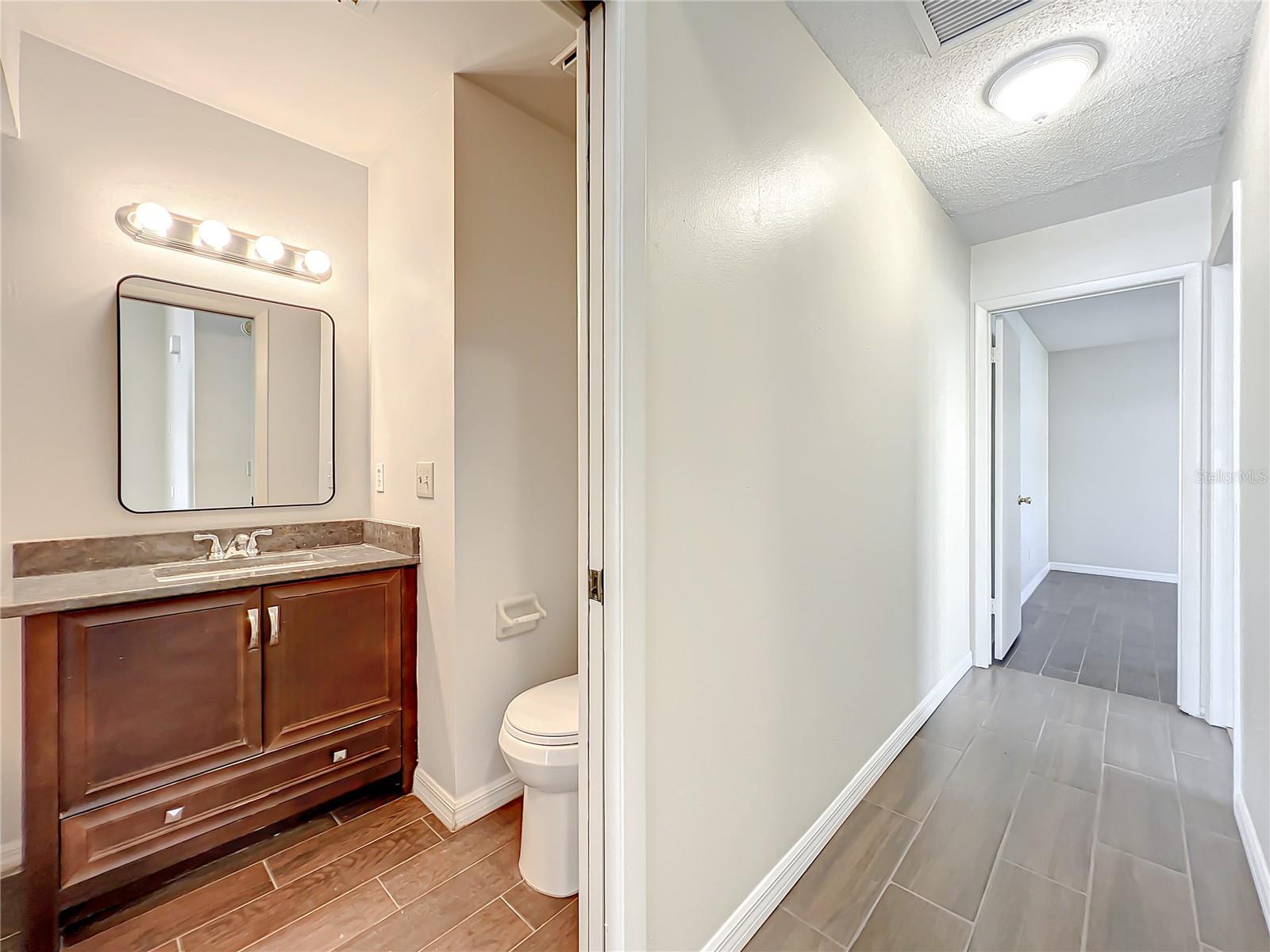 HUNTERS CREEK TR 145 PH 02 - Residential Lease