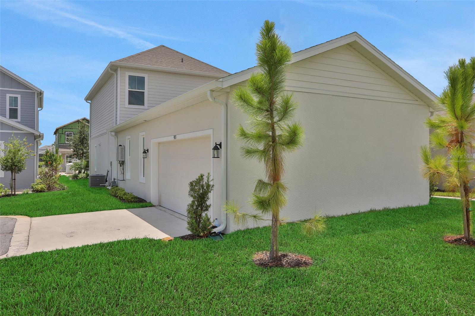 BUNGALOW WALK LAKEWOOD RANCH NEIGHBORHOOD - Residential