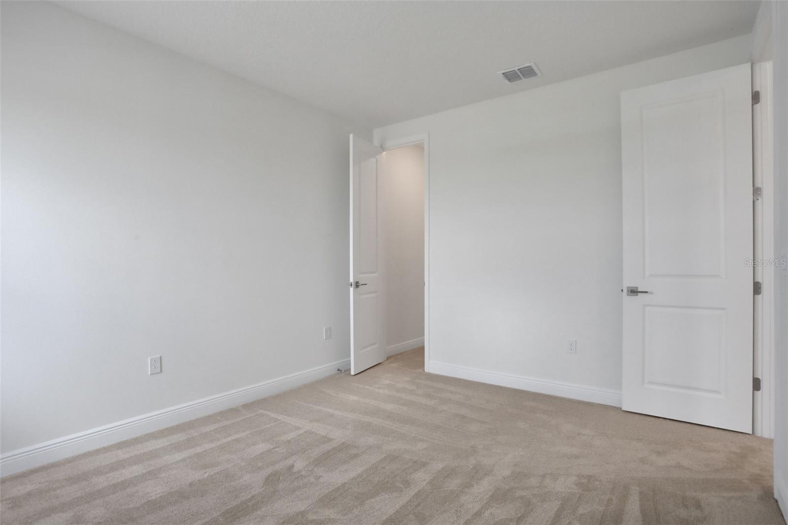 BUNGALOW WALK LAKEWOOD RANCH NEIGHBORHOOD - Residential