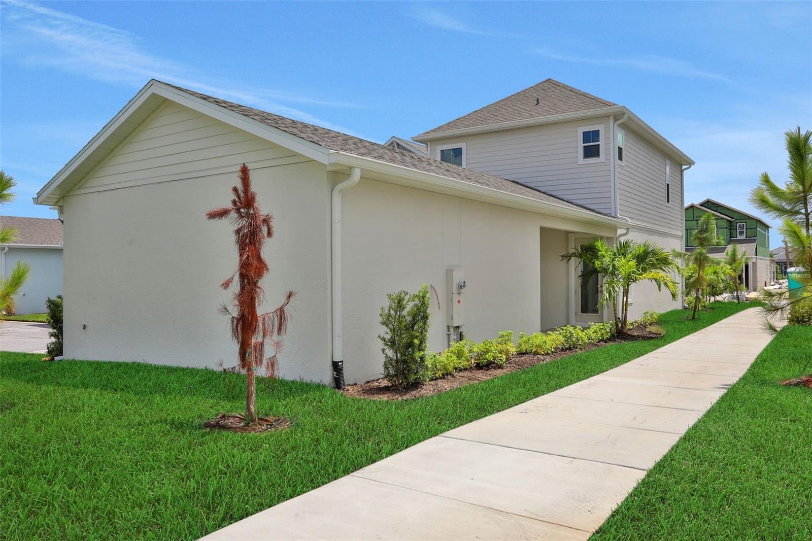 BUNGALOW WALK LAKEWOOD RANCH NEIGHBORHOOD - Residential