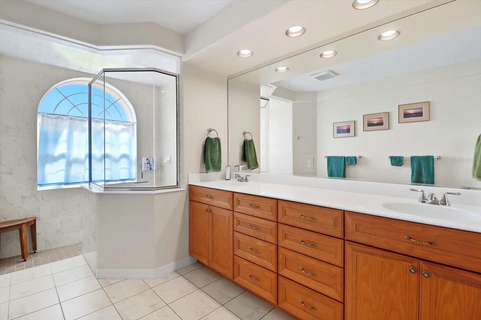 LAUREL RIDGE 02 - Residential