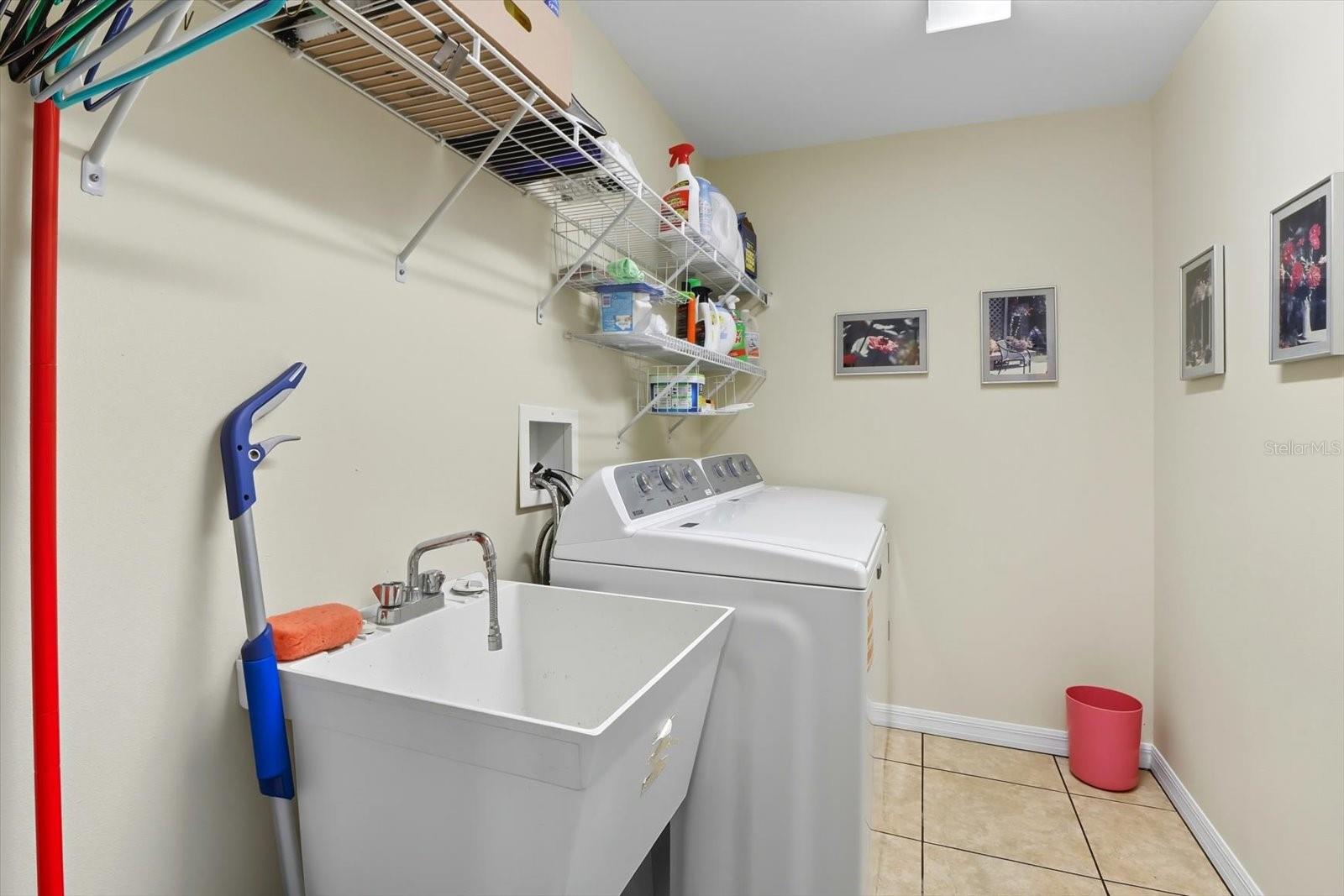 LAUREL RIDGE 02 - Residential