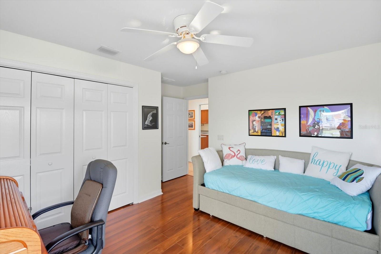 LAUREL RIDGE 02 - Residential