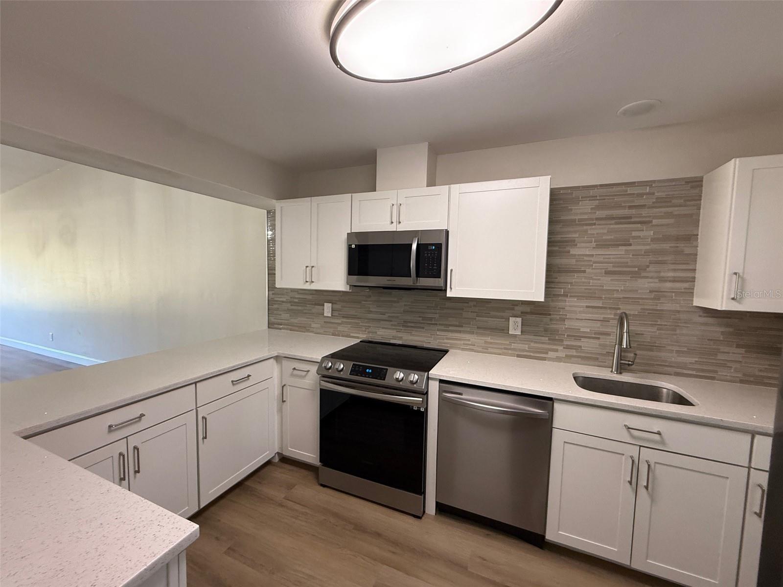 3505 TARPON WOODS BOULEVARD J408