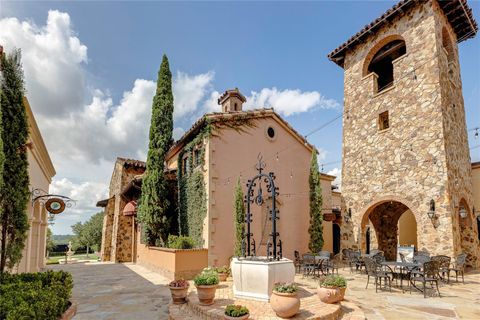 A home in MONTVERDE