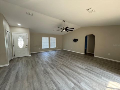 Single Family Residence in PORT RICHEY FL 7026 WHITETHORN COURT 49.jpg