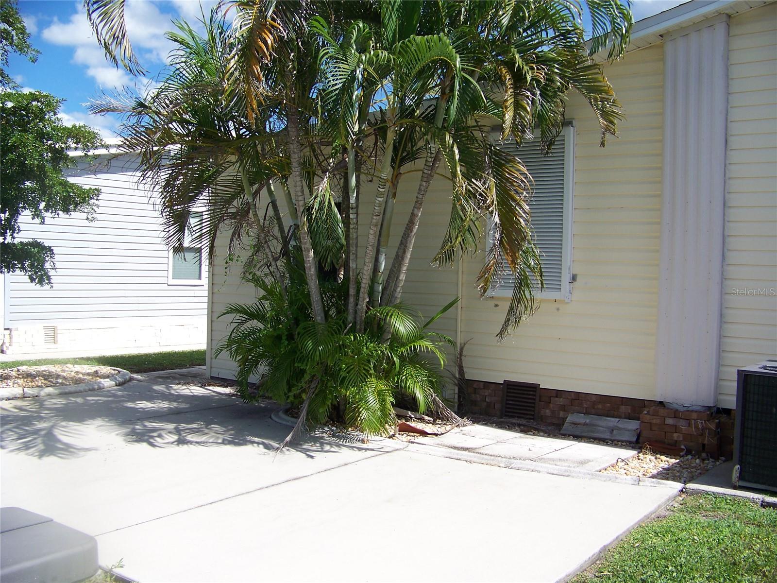 BURNT STORE COLONY MHP COOP - Residential