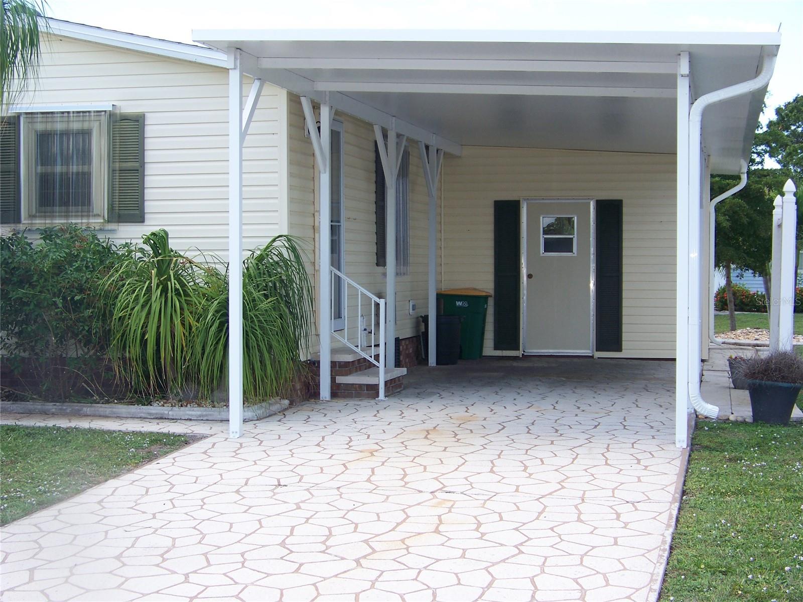 BURNT STORE COLONY MHP COOP - Residential