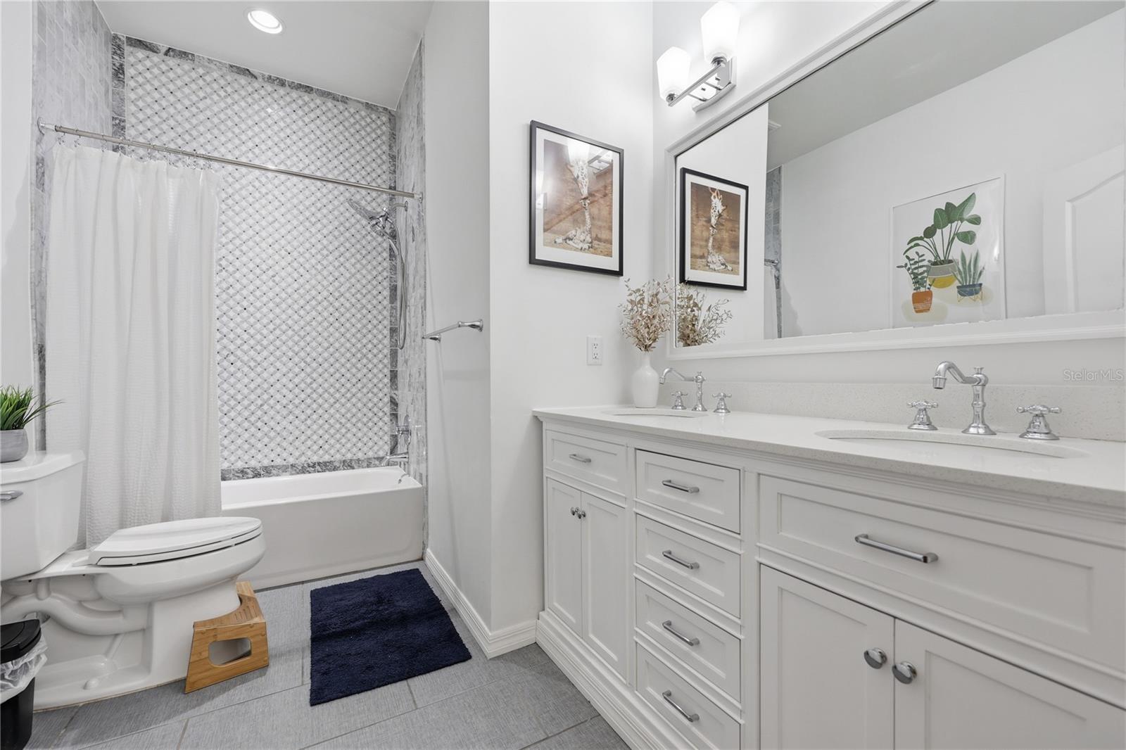 HAILE PLANTATION UNIT 25 PH I - Residential