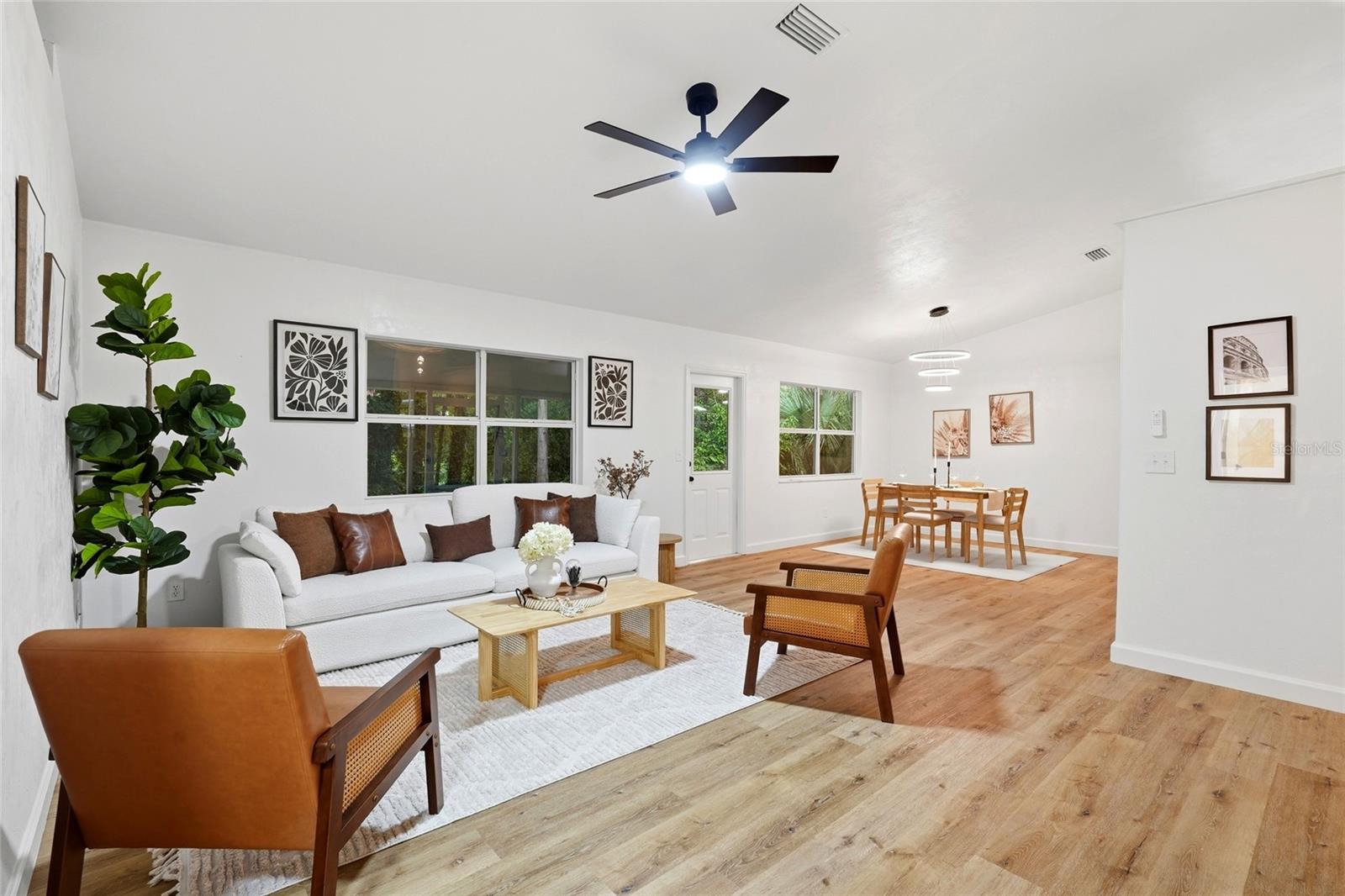 518 NW 94 WAY