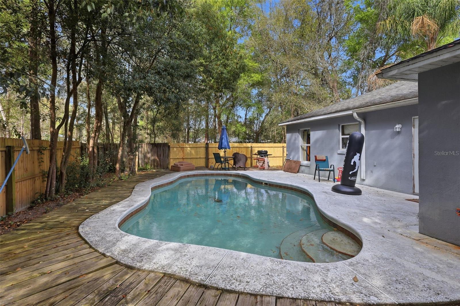 TWO/WEST HIGHLANDS 02 - Residential