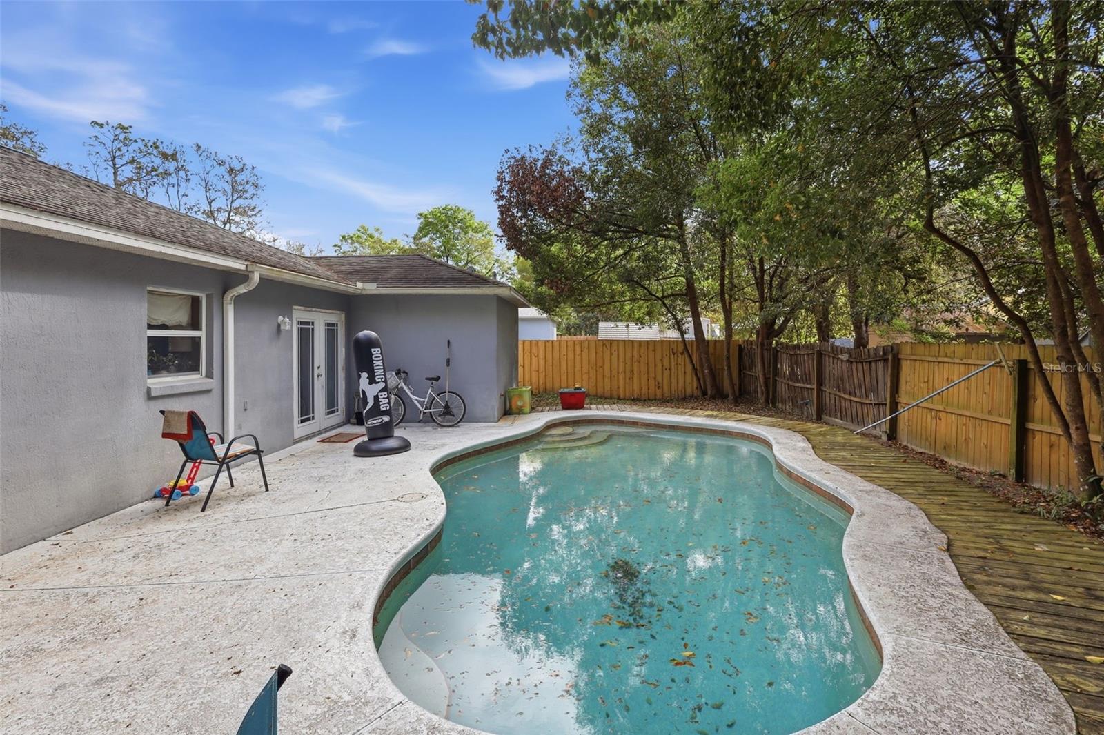 TWO/WEST HIGHLANDS 02 - Residential