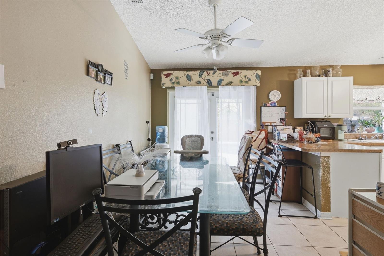 TWO/WEST HIGHLANDS 02 - Residential