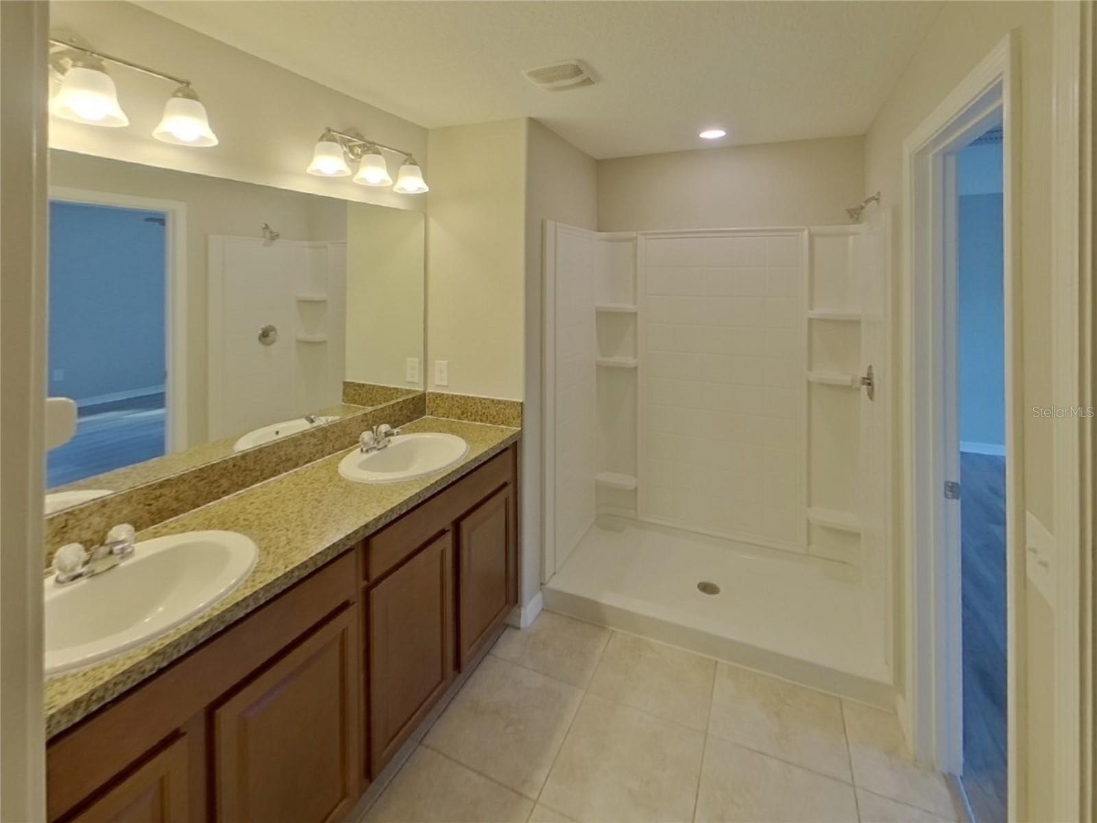 HIGHLAND ESTATES PH 2A - Residential Lease