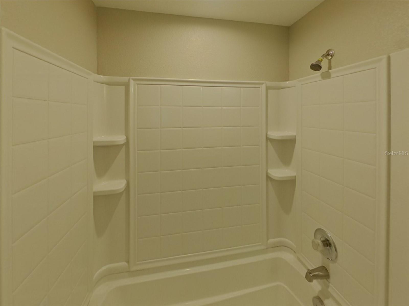 HIGHLAND ESTATES PH 2A - Residential Lease