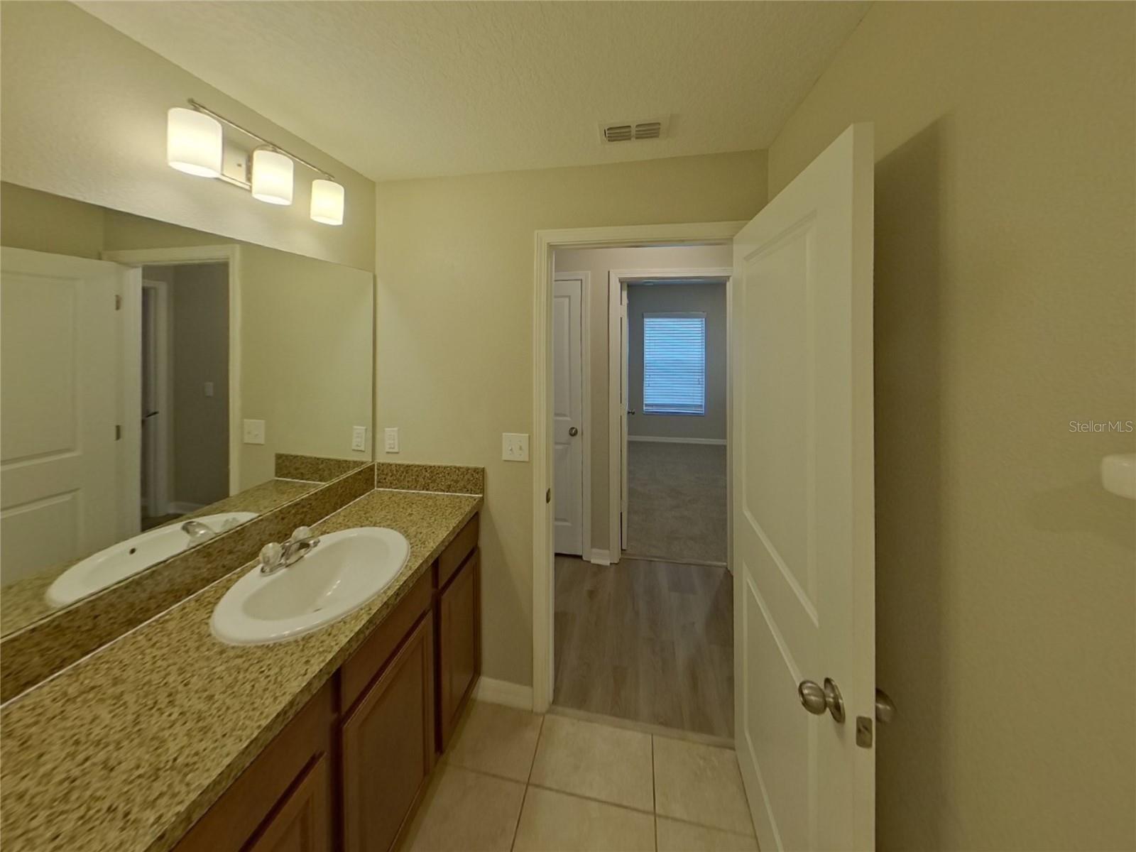 HIGHLAND ESTATES PH 2A - Residential Lease