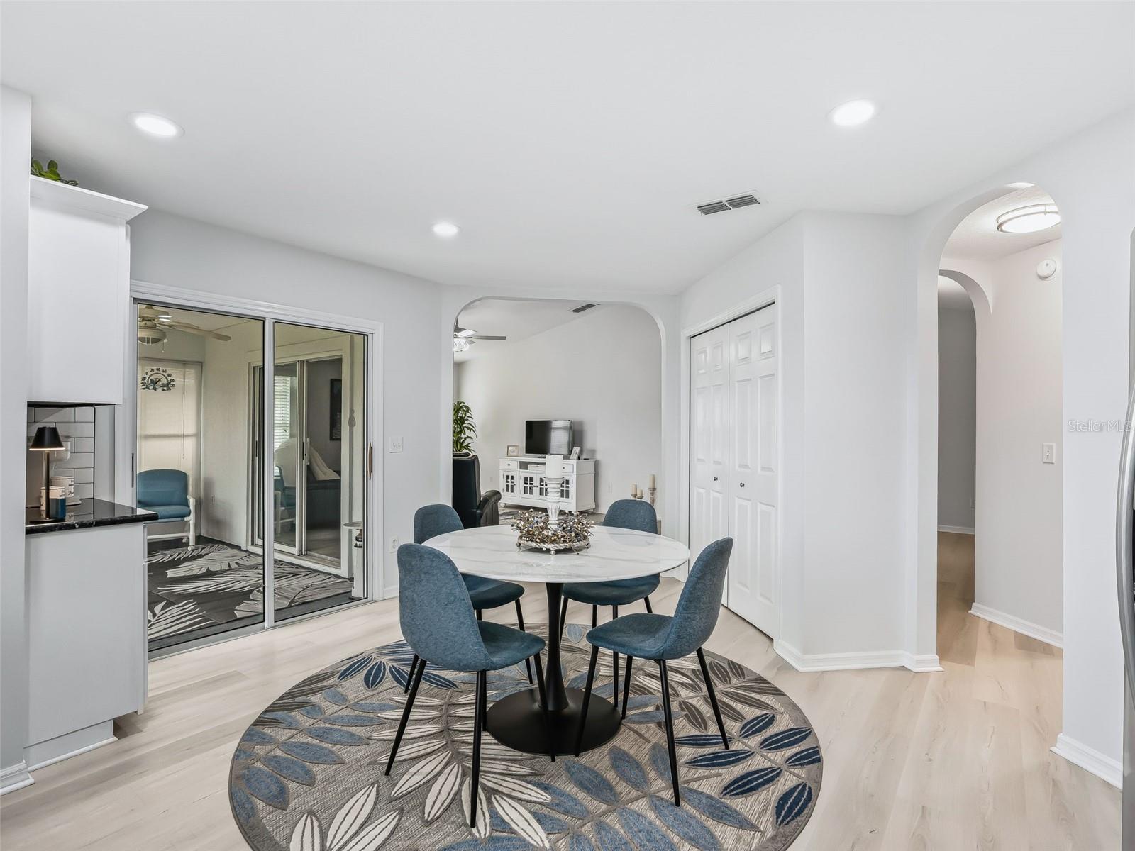 STONECREST - Residential