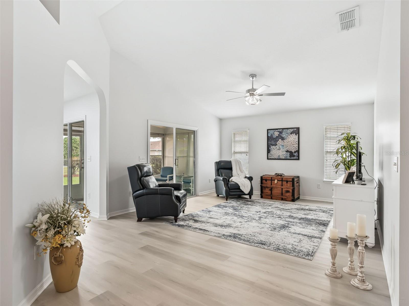 STONECREST - Residential